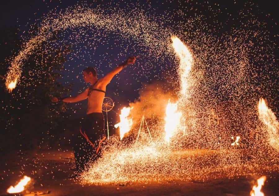 Marrakech: Agafay Dinner Show with Quad/Camel Ride and Pool - Mint tea, pastries, and a desert pool