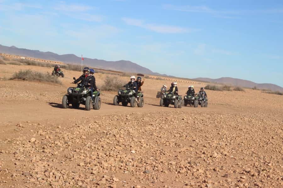 Marrakech, explore the palm grove desert by quad bike - How the small group changes the day
