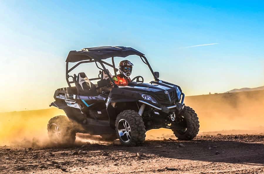 Marrakech: Palm Grove and Desert Buggy excursion - A safety briefing before the first ride