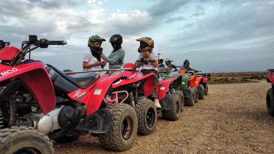 Marrakech: Palmeraie Guided Quad Biking Tour with Tea - Dust, heat, and what to wear