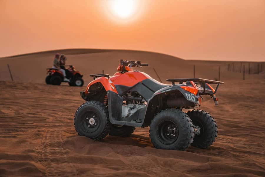 Marrakech : Quad Bike and Camel Ride with dinner in Agafay - Sunset in Agafay, without pretending it is the Sahara
