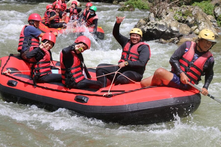 Pa Tong: Rainforest Day Trip with Cave, Rafting, ATV & Lunch - Bamboo rafting after the excitement
