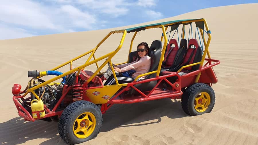 Paracas or Pisco: Private Huacachina Oasis Tour & Buggy Ride - Sunset from the highest dune