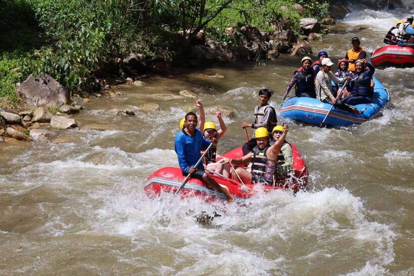Phuket: Rafting 5KM and ATV Ride 30MIN Adventures - One short zipline platform