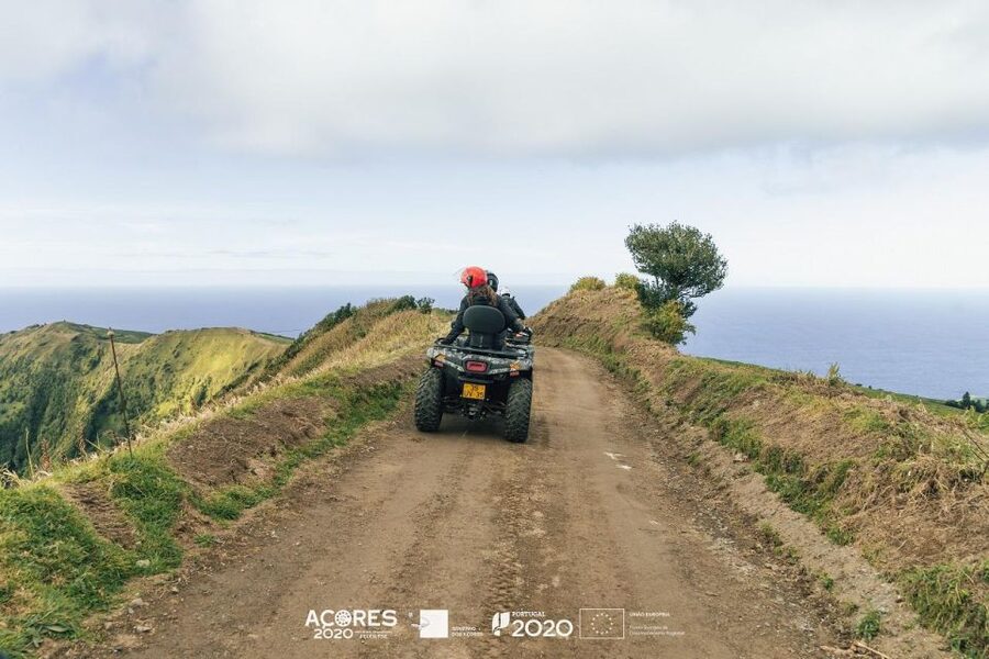 Ponta Delgada: Sete Cidades Guided Buggy, Quad, or Jeep Tour - Pico do Carvão and the first high views