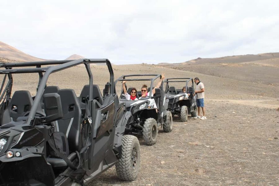 Puerto del Carmen: Buggy Adventure - The volcanic tracks and mountain views