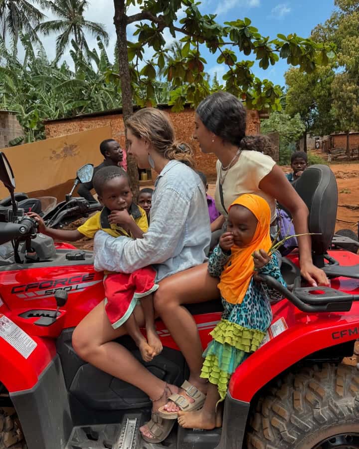 Quad Adventures in Zanzibar: Nungwi / Kendwa - Ending at Kendwa with fruit and fishermen
