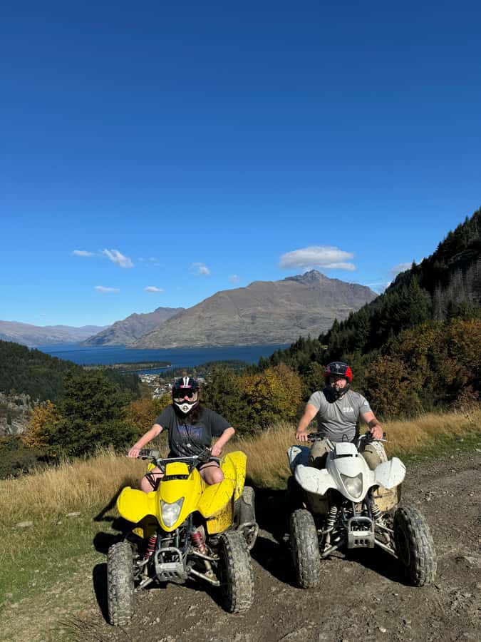 Queenstown: Quad Bike Tour - Guides who keep the ride friendly and controlled