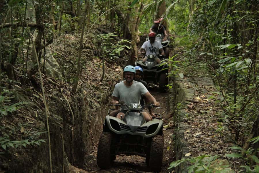 Rock Mud Fun ATV Quadbike Uluwatu - Group size, guides, and comfort