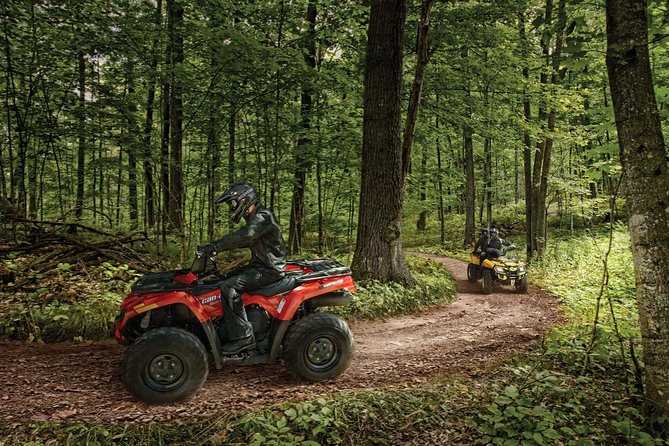 Sand Hollow ATV Rentals - New 4 Person UTV Bring up to 4 People Per Machine - Sand Hollow Reservoir adds a welcome water stop