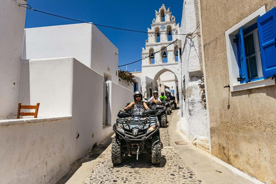 Santorini: ATV Quad Bike Tour with Lunch and Pickup - Meeting the guide and learning the ATV