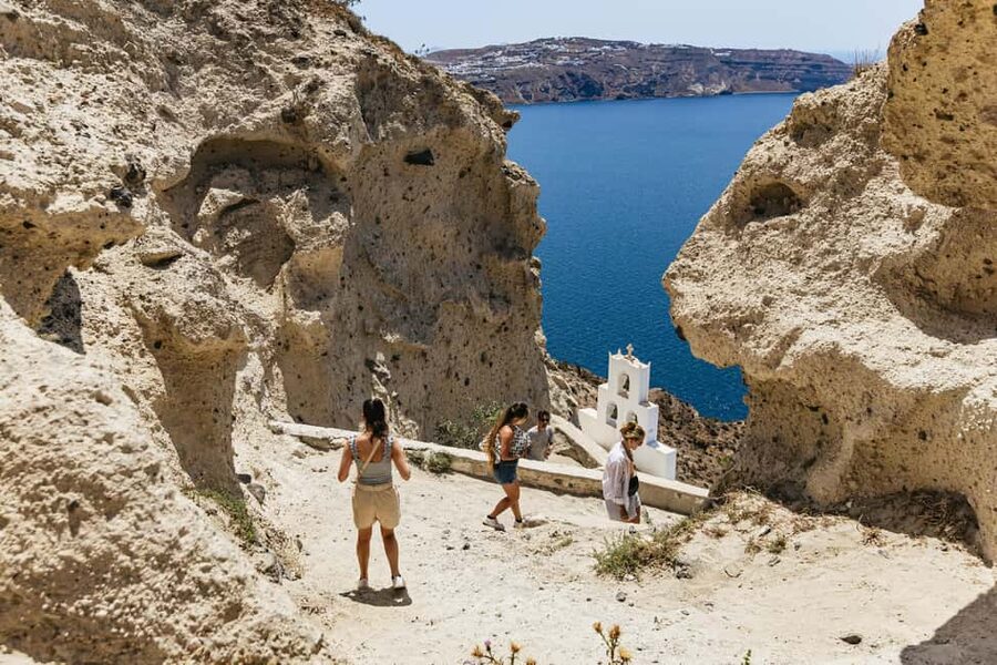 Santorini: ATV Quad Bike Tour with Lunch and Pickup - Emporio’s windmills and village backroads