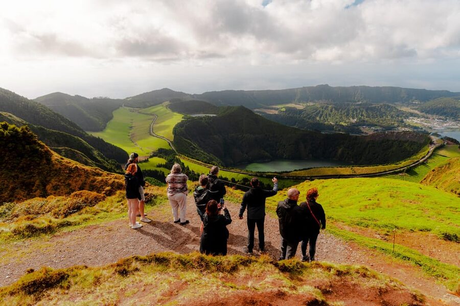 Sao Miguel: Buggy Tour Around Sete Cidades Volcano - Key points at a glance