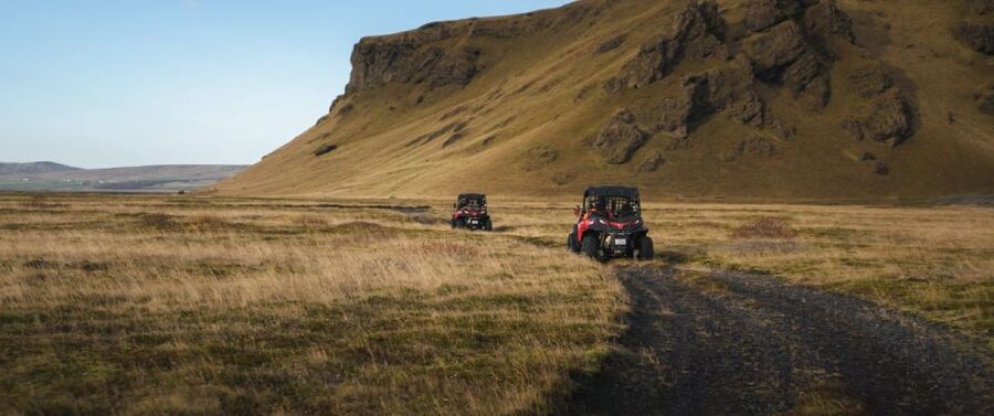 Scenic Buggy Adventure 1 hour - Suiting up for Icelandic weather