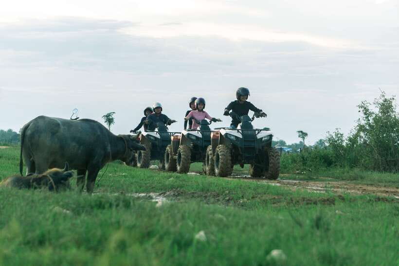 Siem Reap: Quad Bike Tour of Local Villages - Riding through rice paddies and farm tracks