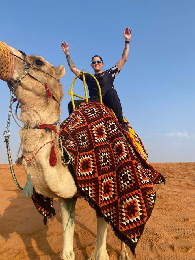 VIP Red Dunes: Camel, Quads, Private Tour & Coffee - Arabian coffee, tea, and traditional sweets